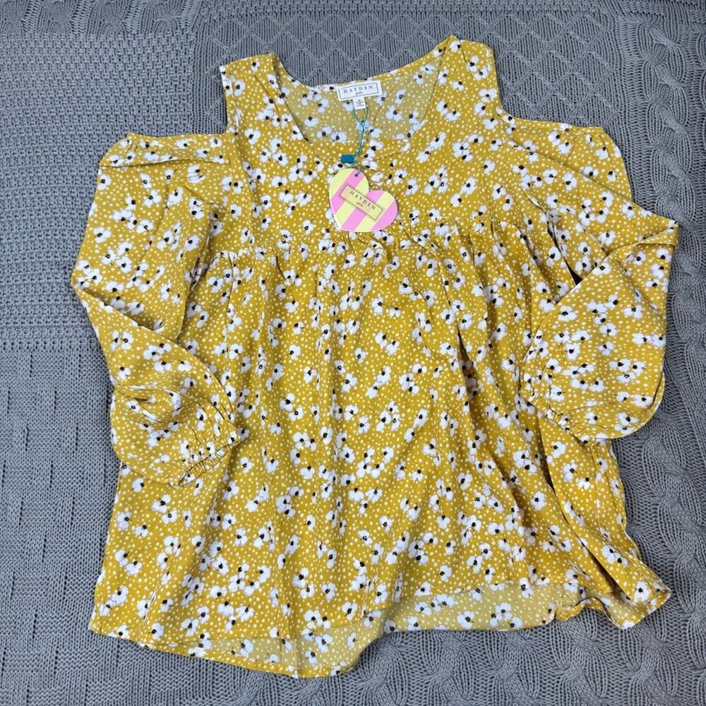 Hayden Girls Cold Shoulder Floral Tunic Top medium